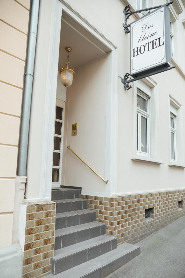 Das Kleine Hotel In Ruhiger Stadtlage Wiesbaden Exterior photo